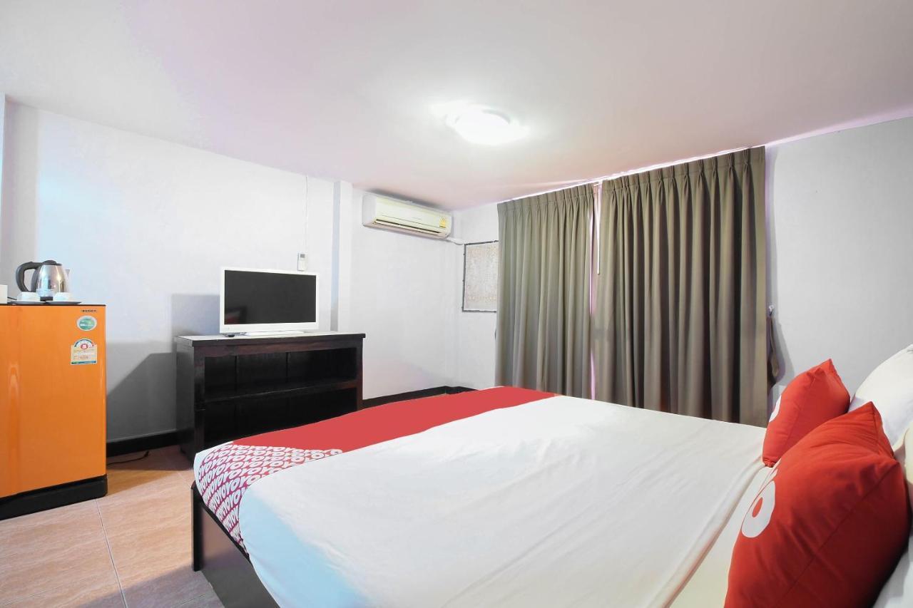 Oyo 963 Sunshine Guesthouse Pattaya Εξωτερικό φωτογραφία