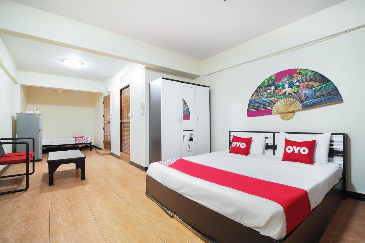 Oyo 963 Sunshine Guesthouse Pattaya Εξωτερικό φωτογραφία