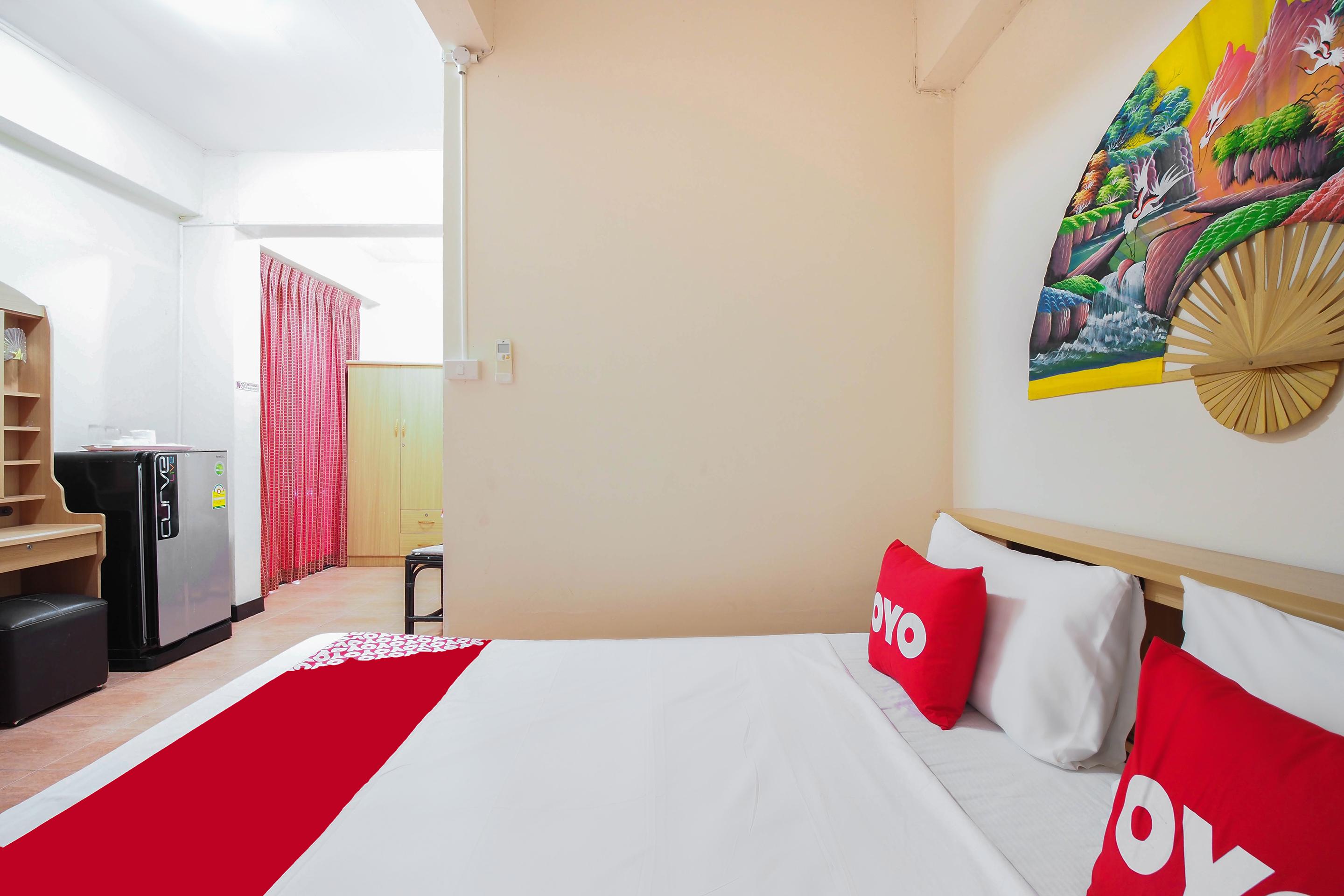Oyo 963 Sunshine Guesthouse Pattaya Εξωτερικό φωτογραφία