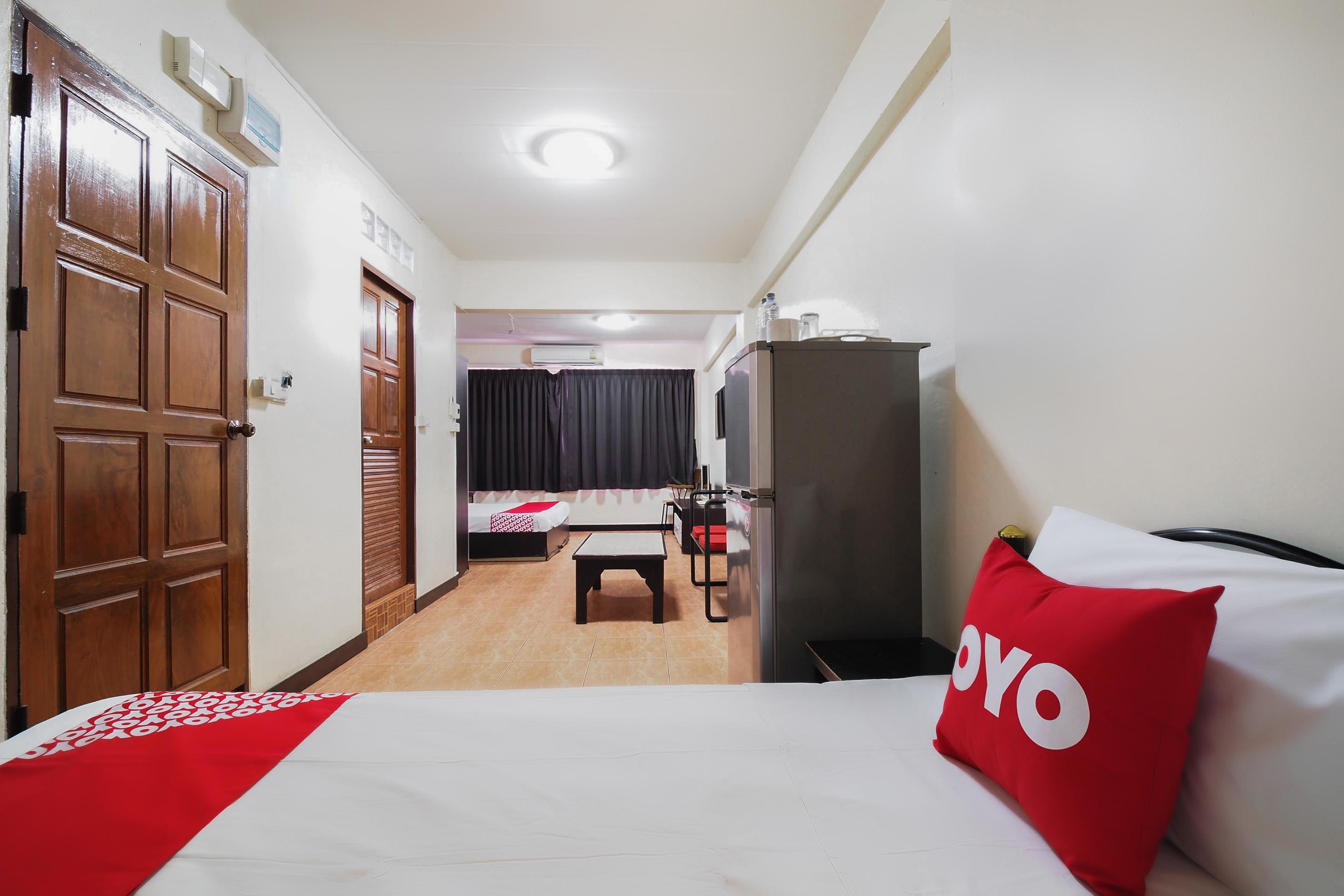 Oyo 963 Sunshine Guesthouse Pattaya Εξωτερικό φωτογραφία