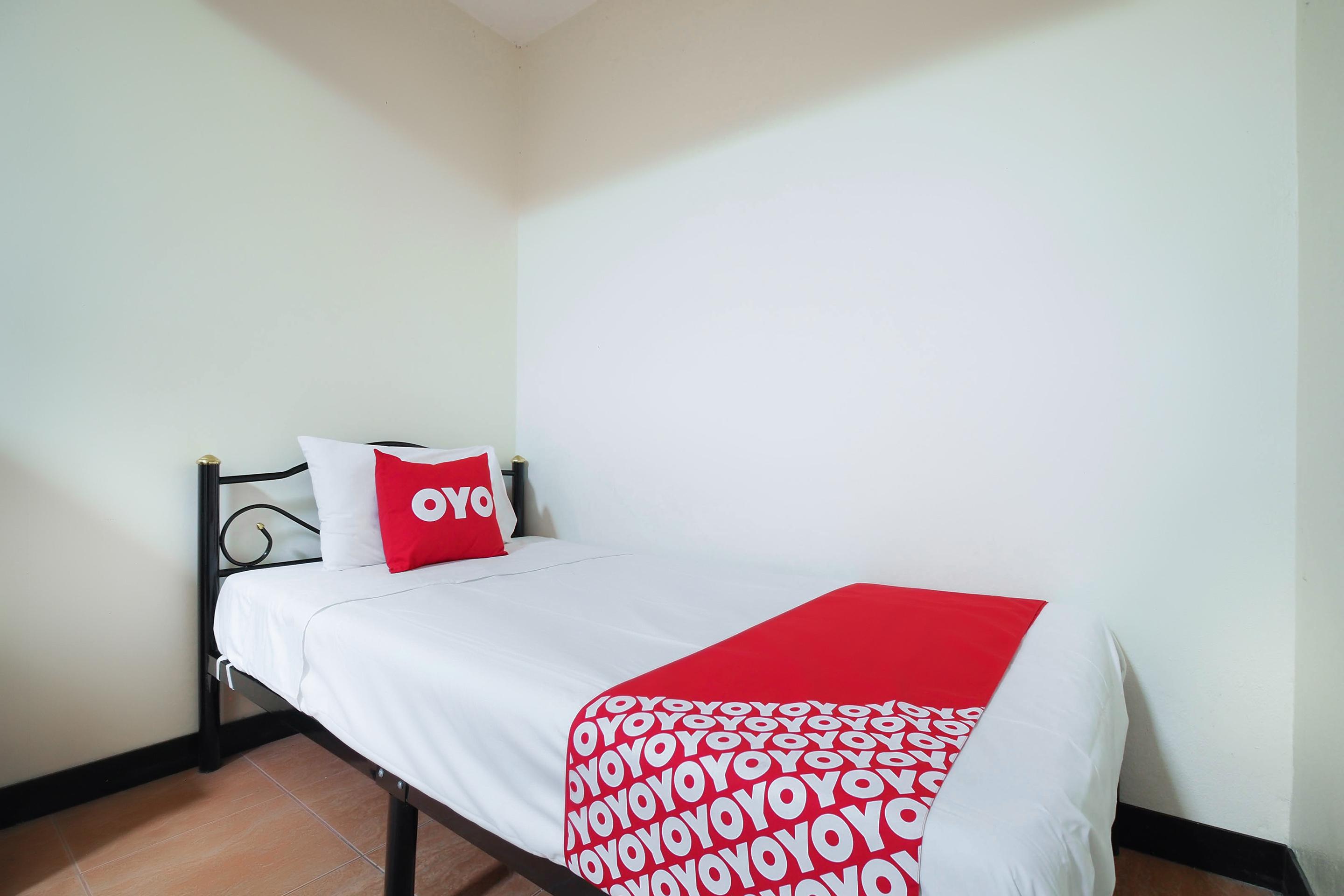 Oyo 963 Sunshine Guesthouse Pattaya Εξωτερικό φωτογραφία